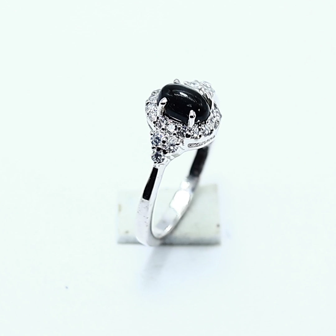 Natural Star Gemstone Solitaire Black Ring Size  925 Silver SR-1