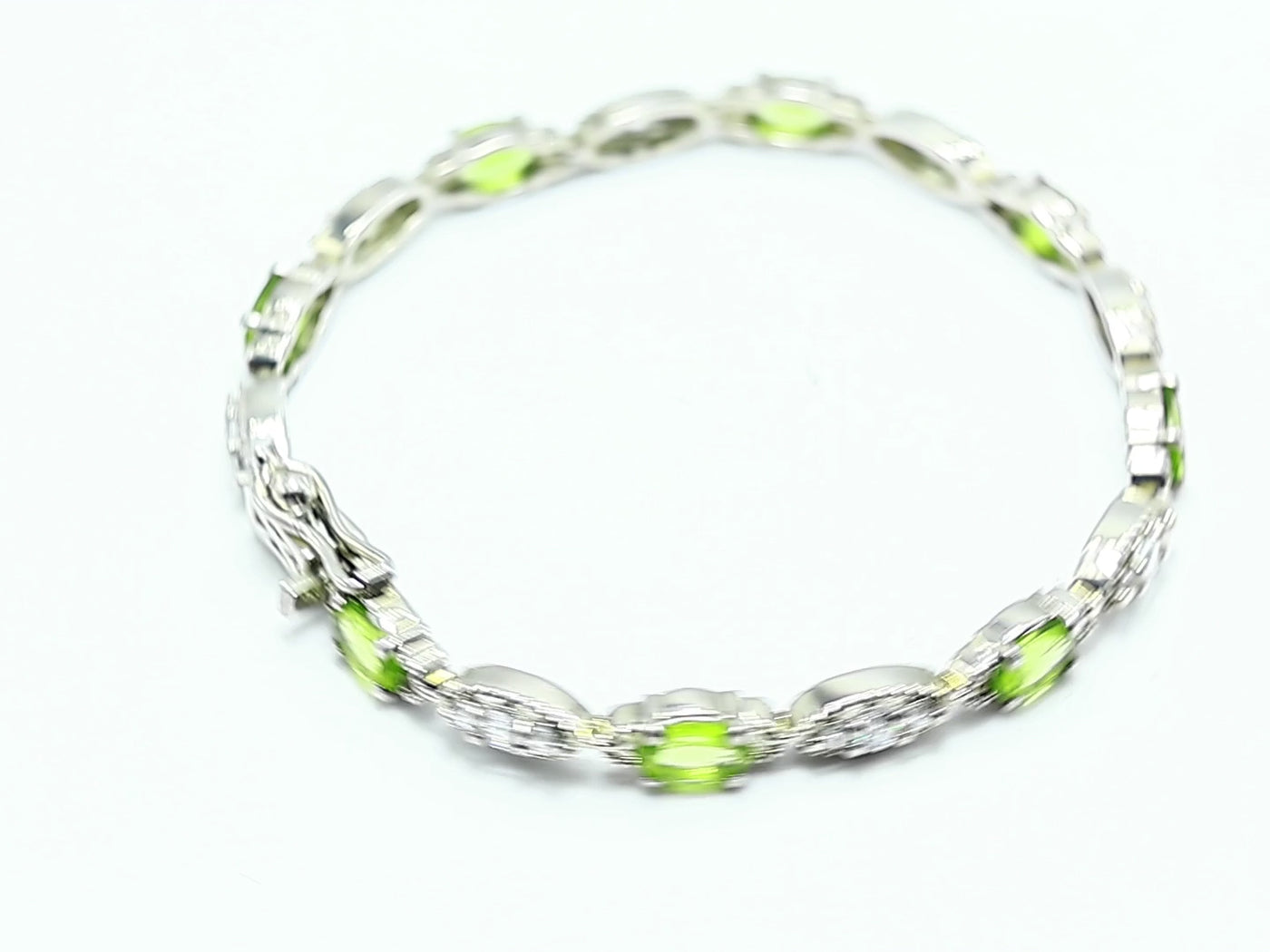 Natural Peridot Gemstone Drop/Dangle Bracelet 925 Silver For Girls SB-15