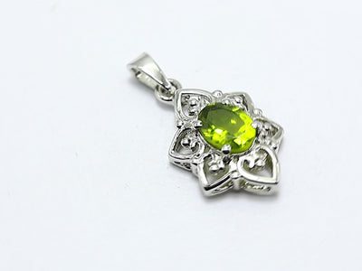 Gift For Women Pendant 925 Sterling Silver Natural Peridot Gemstone SP-11