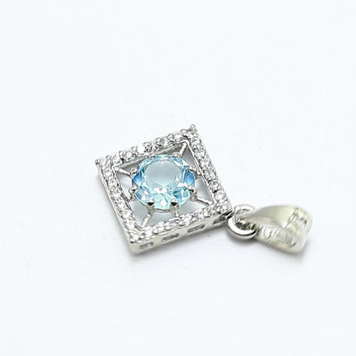 Gift For Her 925 Sterling Silver Natural Blue Topaz Gemstone Pendant SP-22