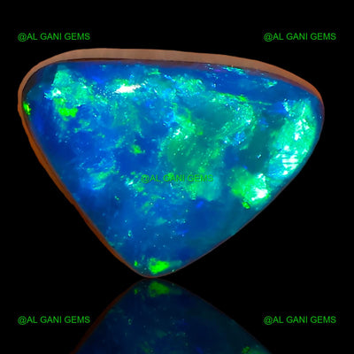 Lab-Created Doublet Opal Gemstone 5.00 Cts Trillion Cabochon 12x9x6 mm D-51