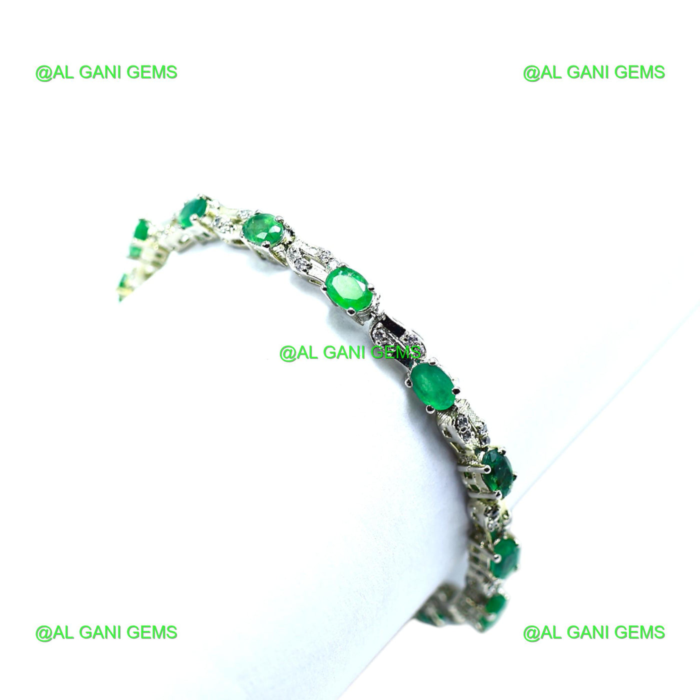 Natural Emerald Gemstone Drop/Dangle Green Bracelet 925 Sterling Silver SB-16